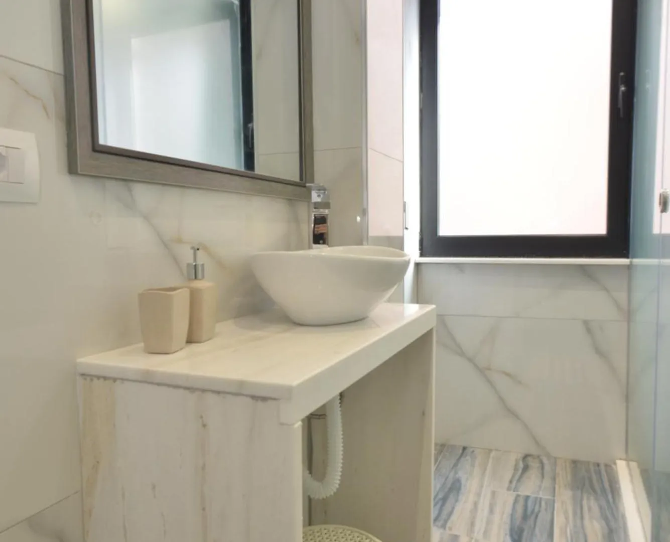 Central Studio Premium Tirana Apartmán